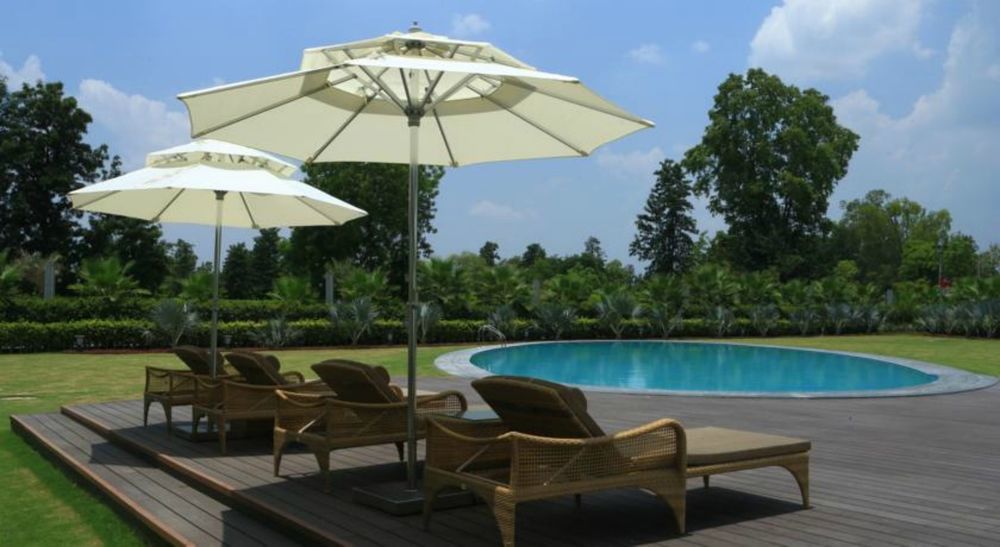Atrio By Devam Hotel Gurgáon Kültér fotó